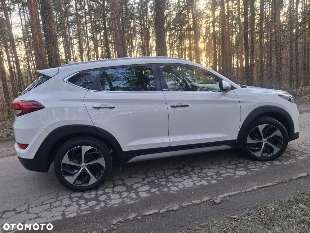 Hyundai Tucson blue 1.7 CRDi 2WD Passion - 12