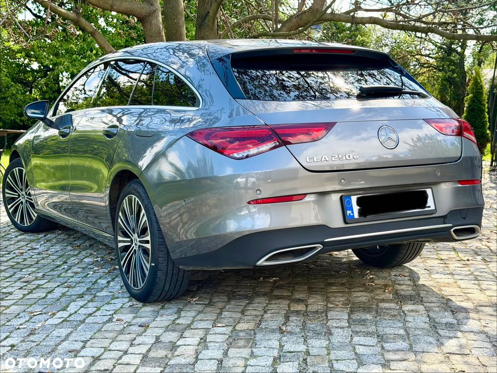 Mercedes-Benz CLA - 5