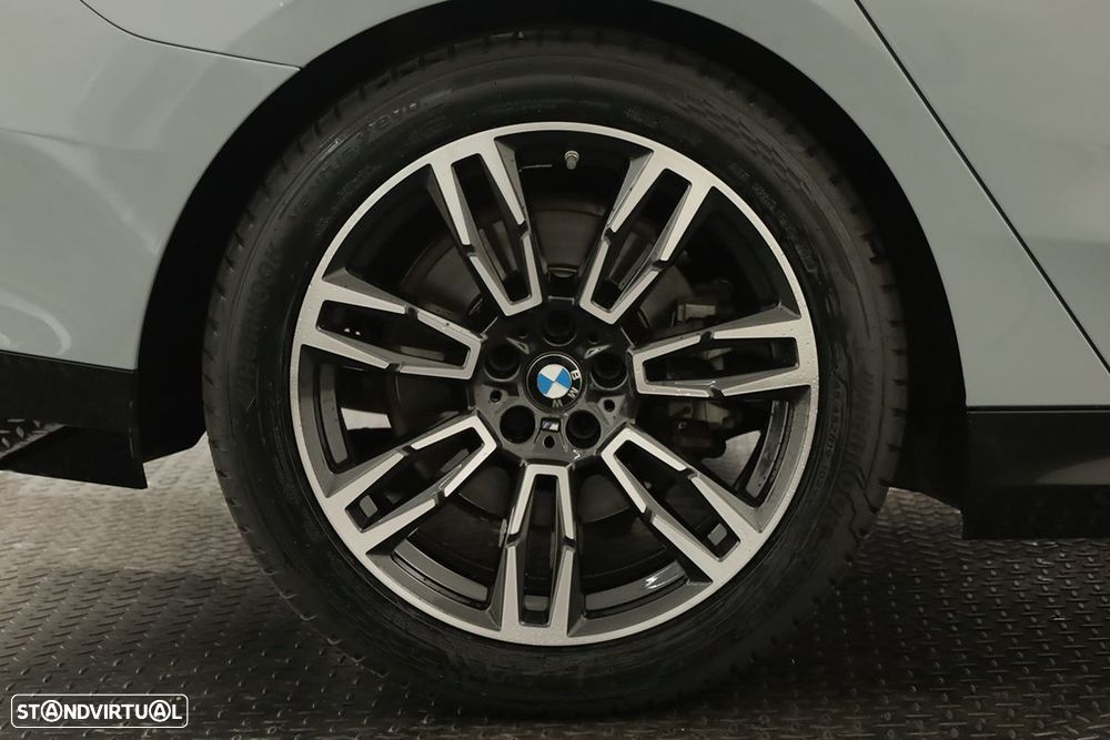 BMW 520 d Pack Desportivo M - 5