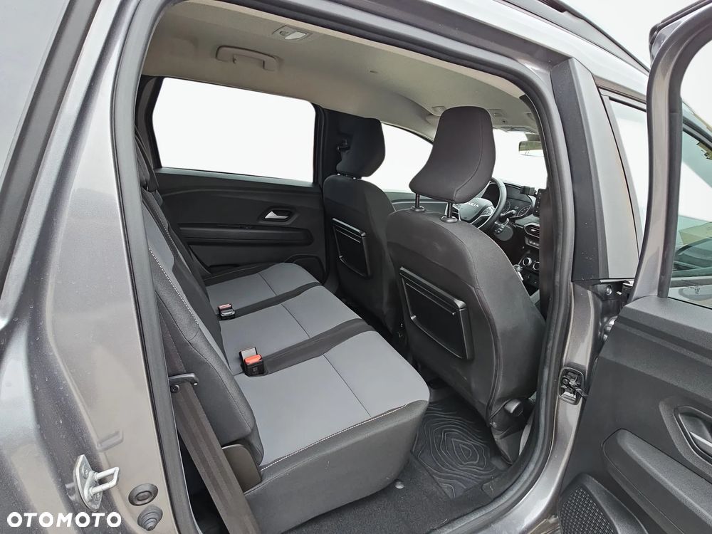 Dacia Jogger 1.0 TCe Extreme 7os - 11