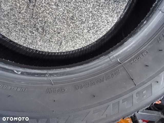 215/65/R16 98H BRIDGESTONE BLIZZAK LM-80 EVO - 6