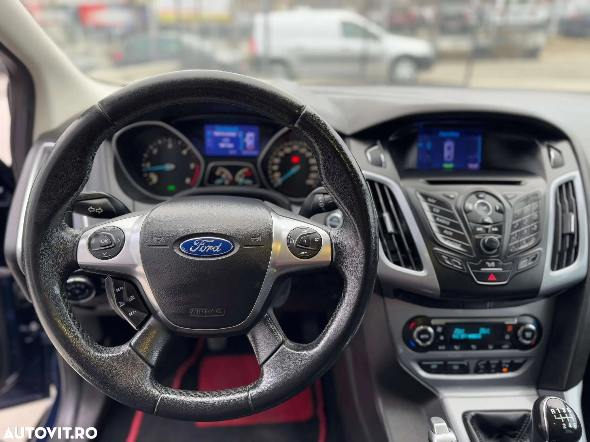 Ford Focus 1.6 TDCi ECOnetic 88g Start-Stopp-System Titanium - 11