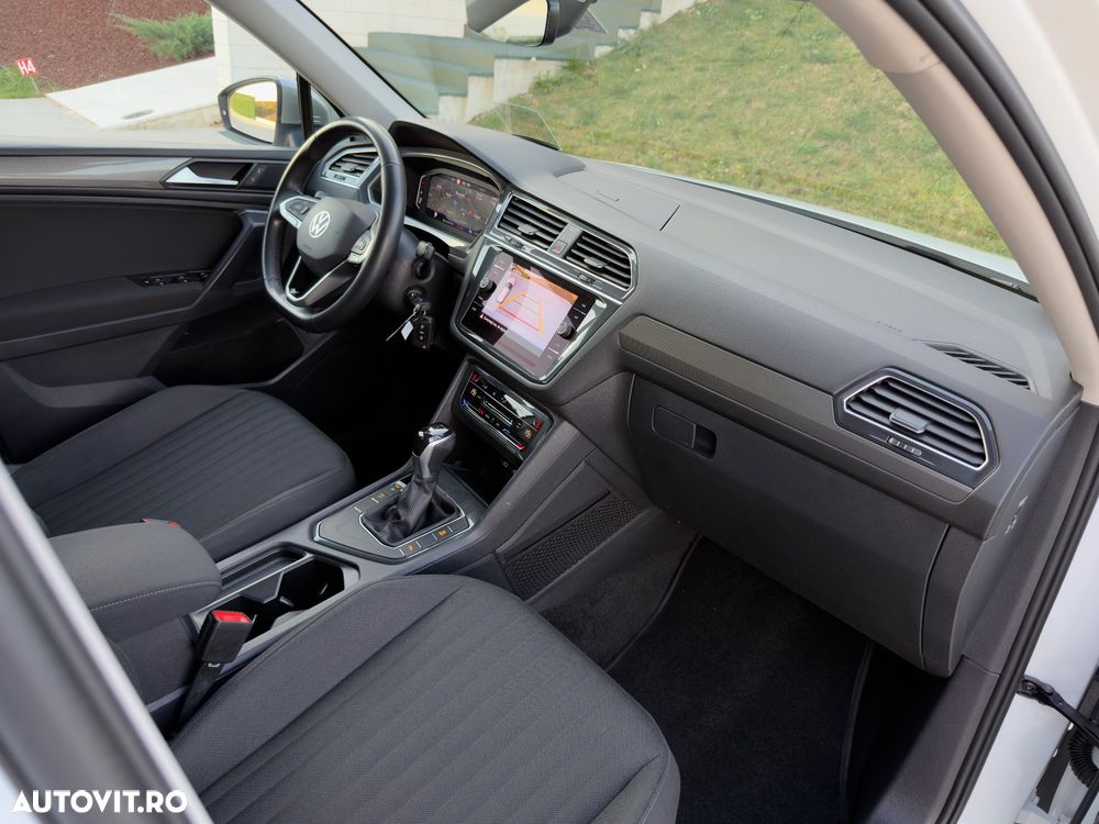 Volkswagen Tiguan 2.0 TDI SCR DSG IQ.DRIVE - 33