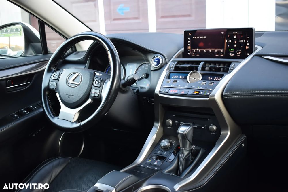 Lexus Seria NX 300h AWD Executive Plus - 15