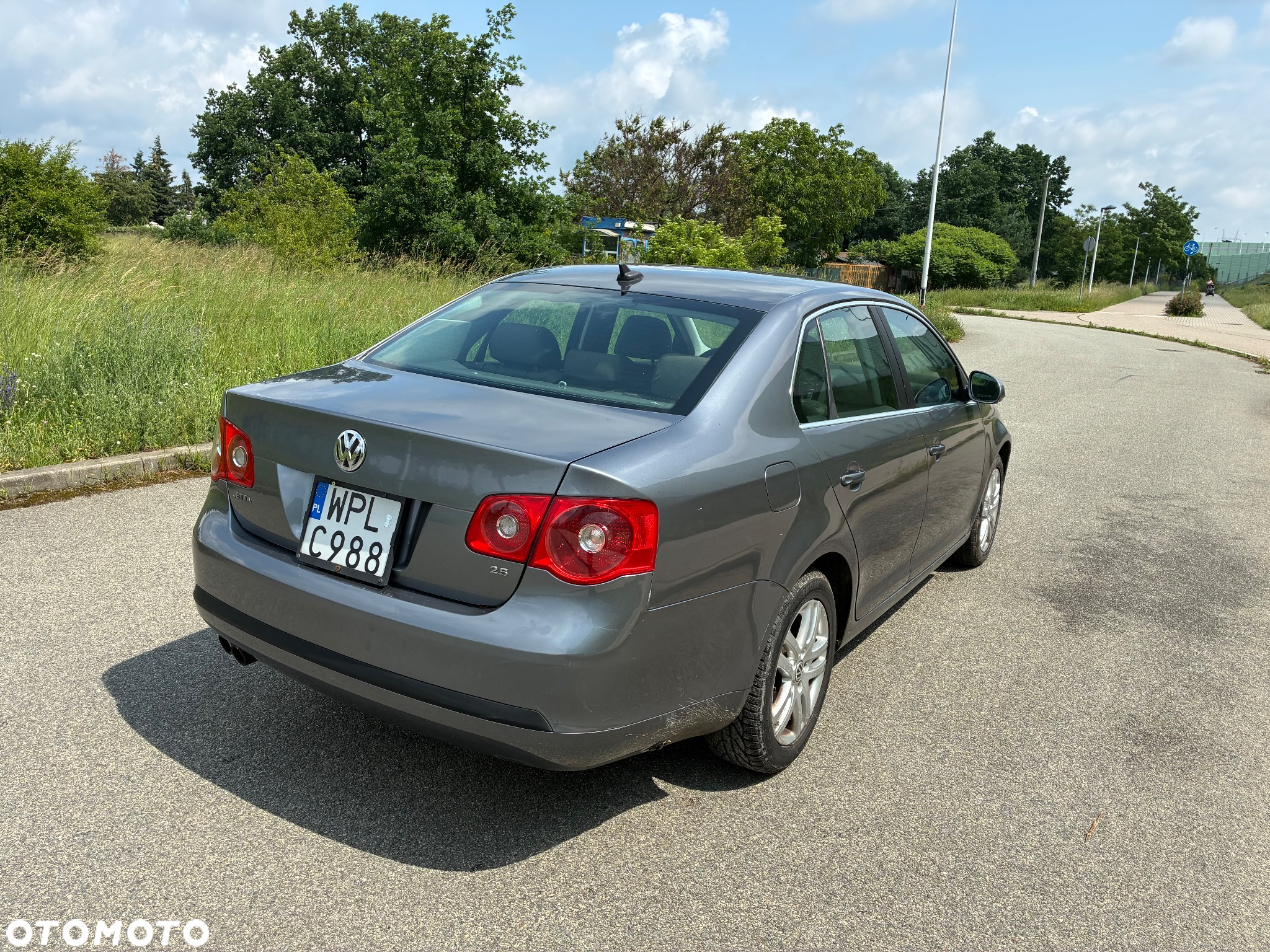 Volkswagen Jetta 2.5 - 8