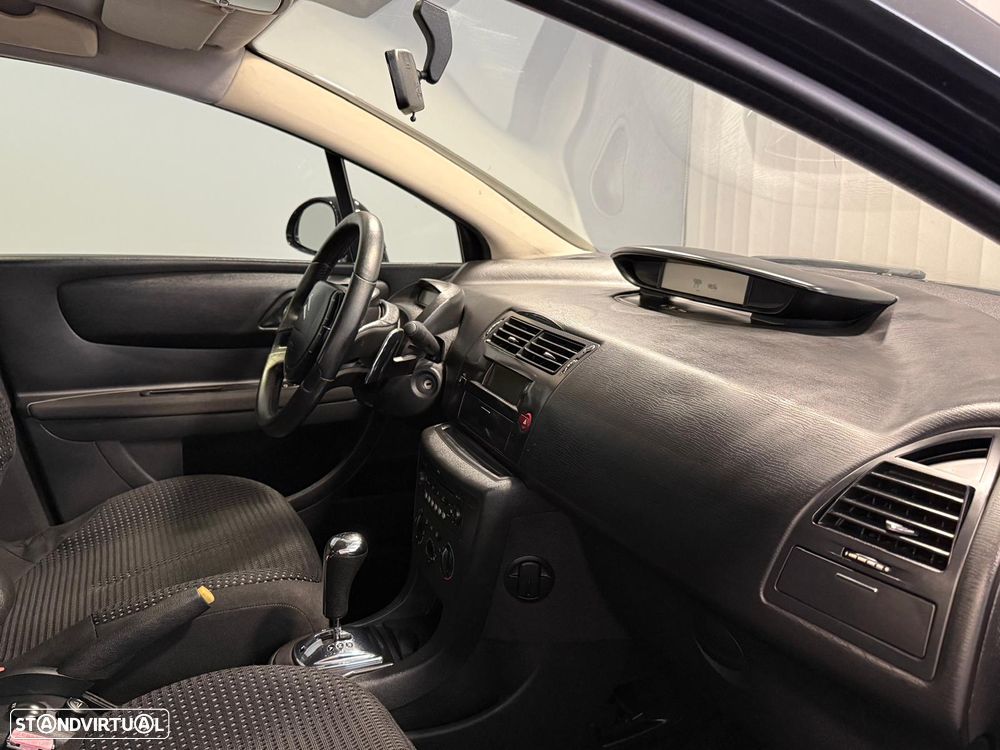 Citroën C4 1.6 HDi 110 VTR Pack CMP6 - 12