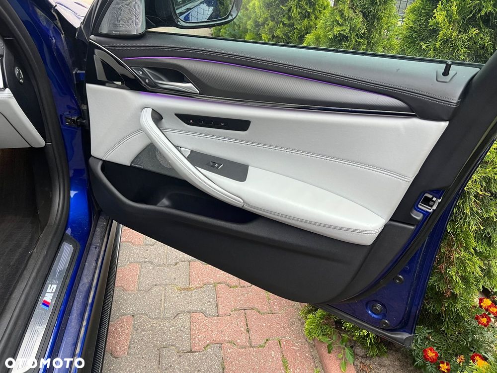 BMW M5 Standard - 16
