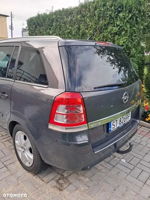 Opel Zafira 1.8 - 7