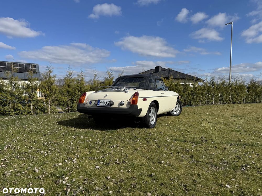 MG MGB - 37
