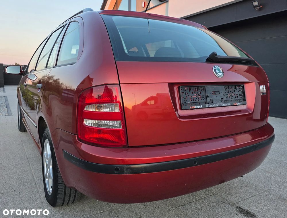 Skoda Fabia 1.4 16V Combi Elegance - 8