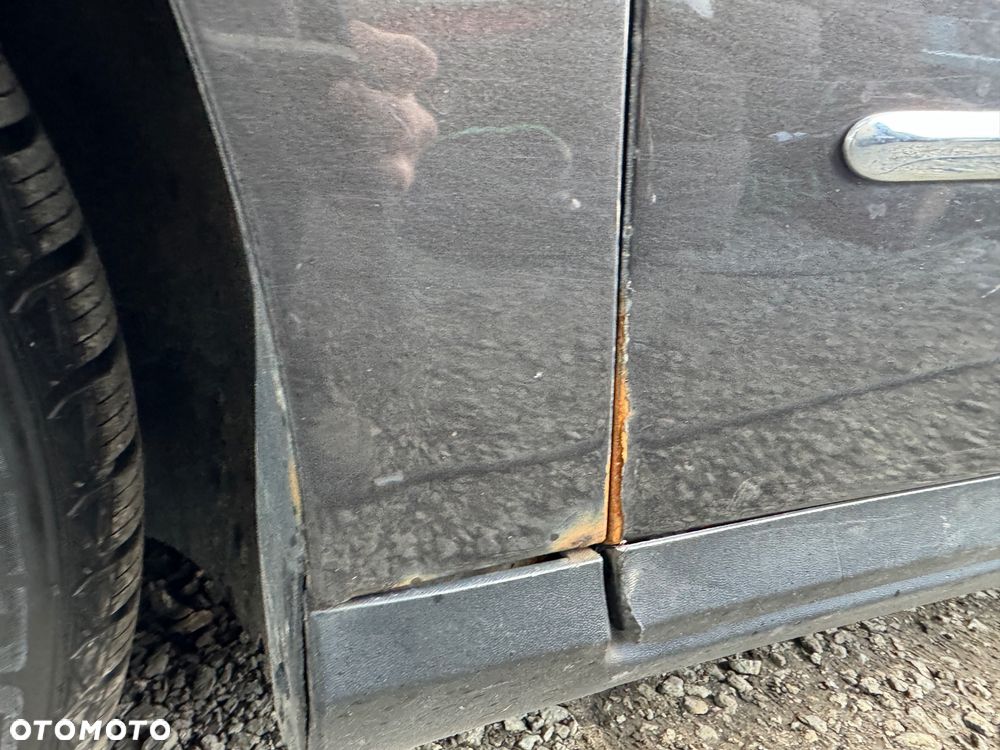 Volkswagen Passat 2.0 TDI Highline - 27