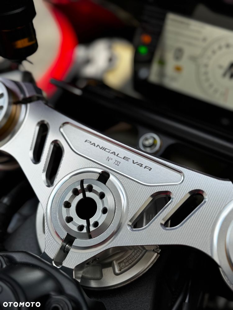 Ducati Panigale V4R - 17
