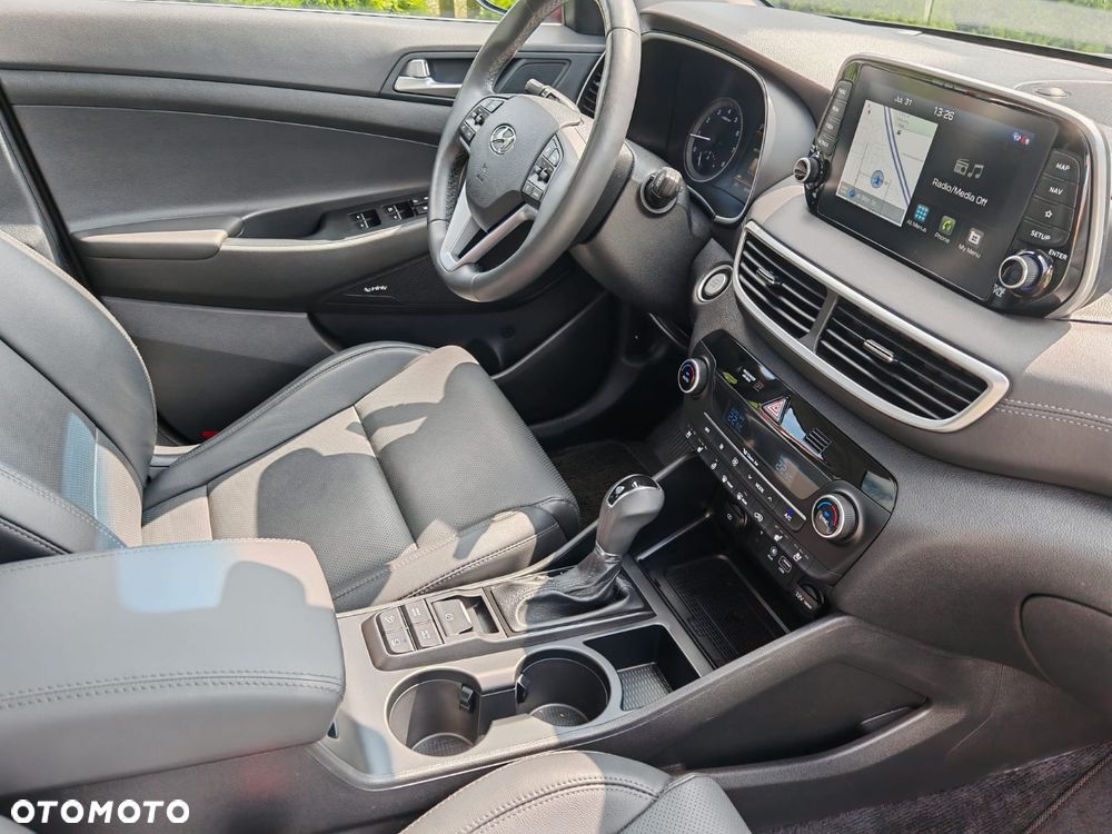 Hyundai Tucson - 8