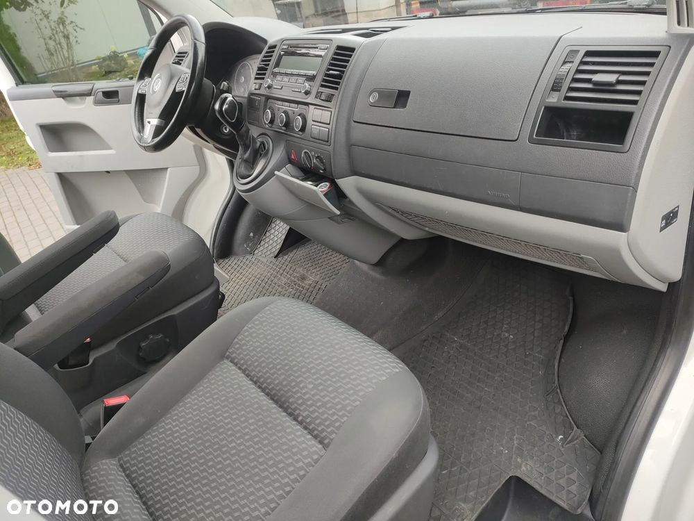 Volkswagen Transporter - 15