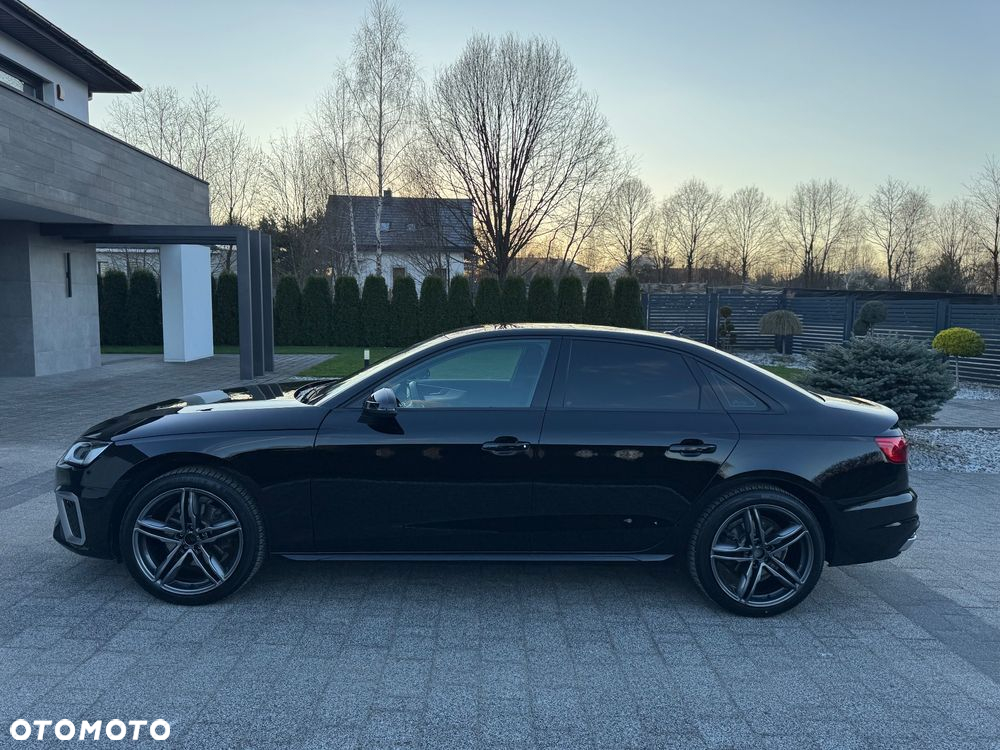 Audi A4 35 TFSI S tronic - 14