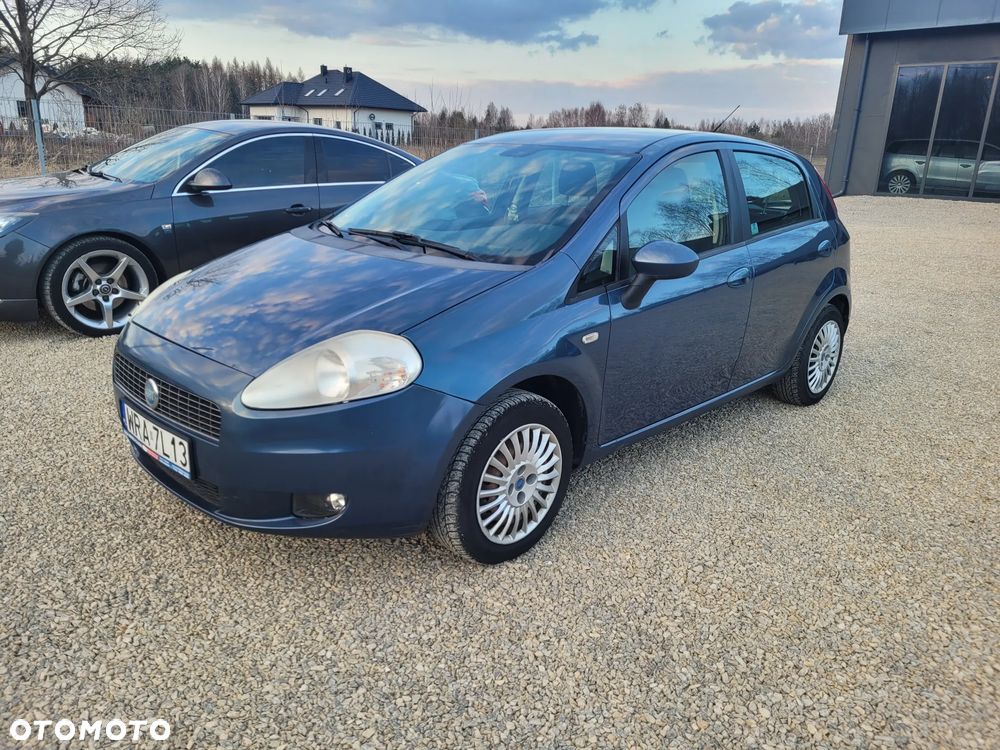 Fiat Grande Punto - 31