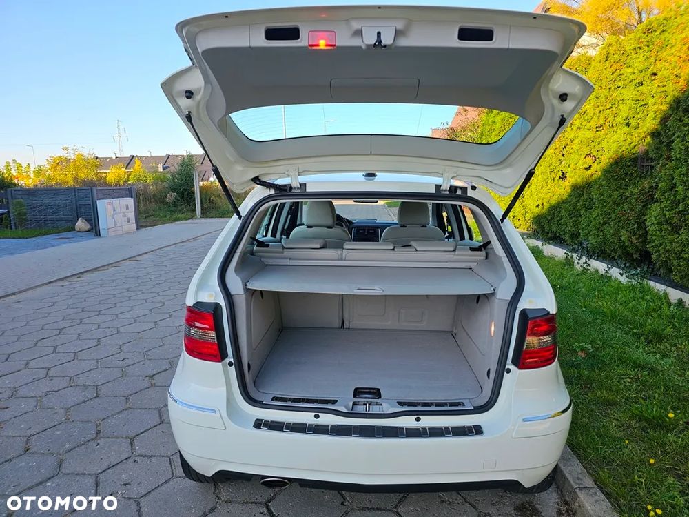 Mercedes-Benz Klasa B 200 Special Edition - 13