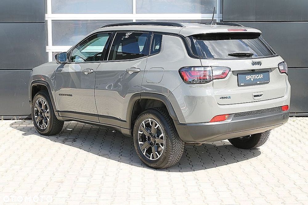 Jeep Compass 1.3 T4 PHEV 4xe Upland S&S - 12