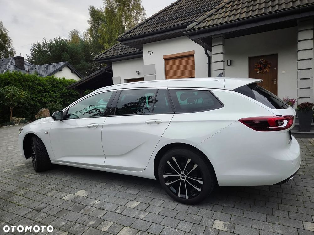 Opel Insignia - 10