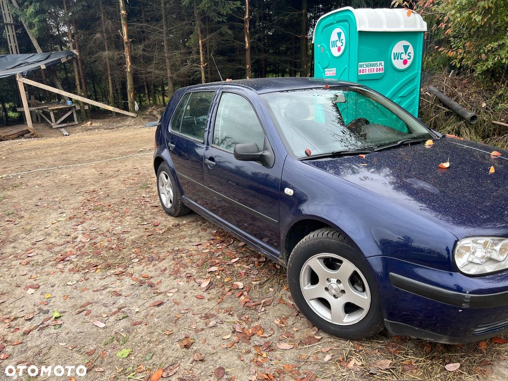 Volkswagen Golf - 3