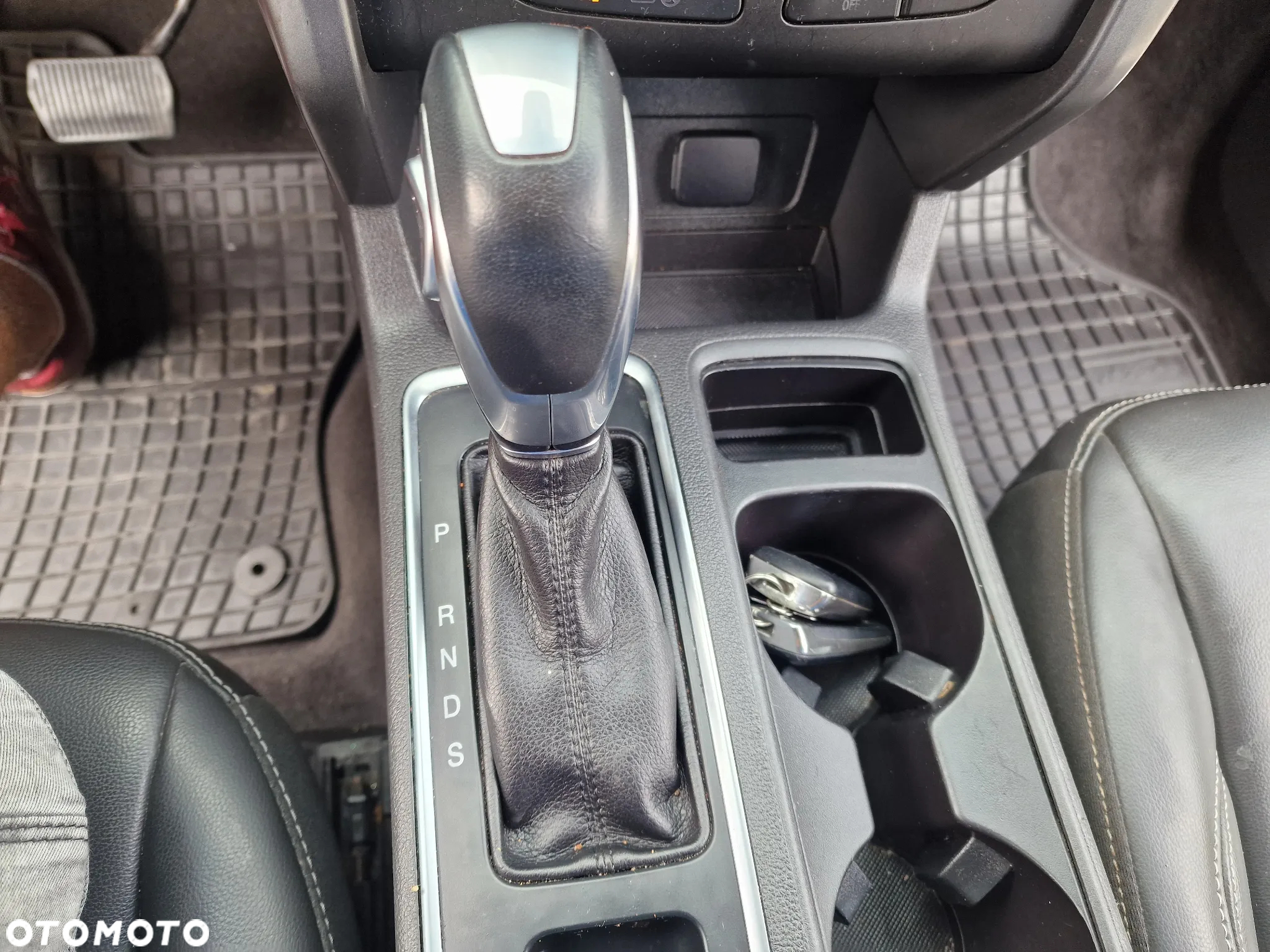 Ford Escape - 33