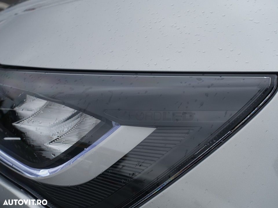 Ford Focus - 10