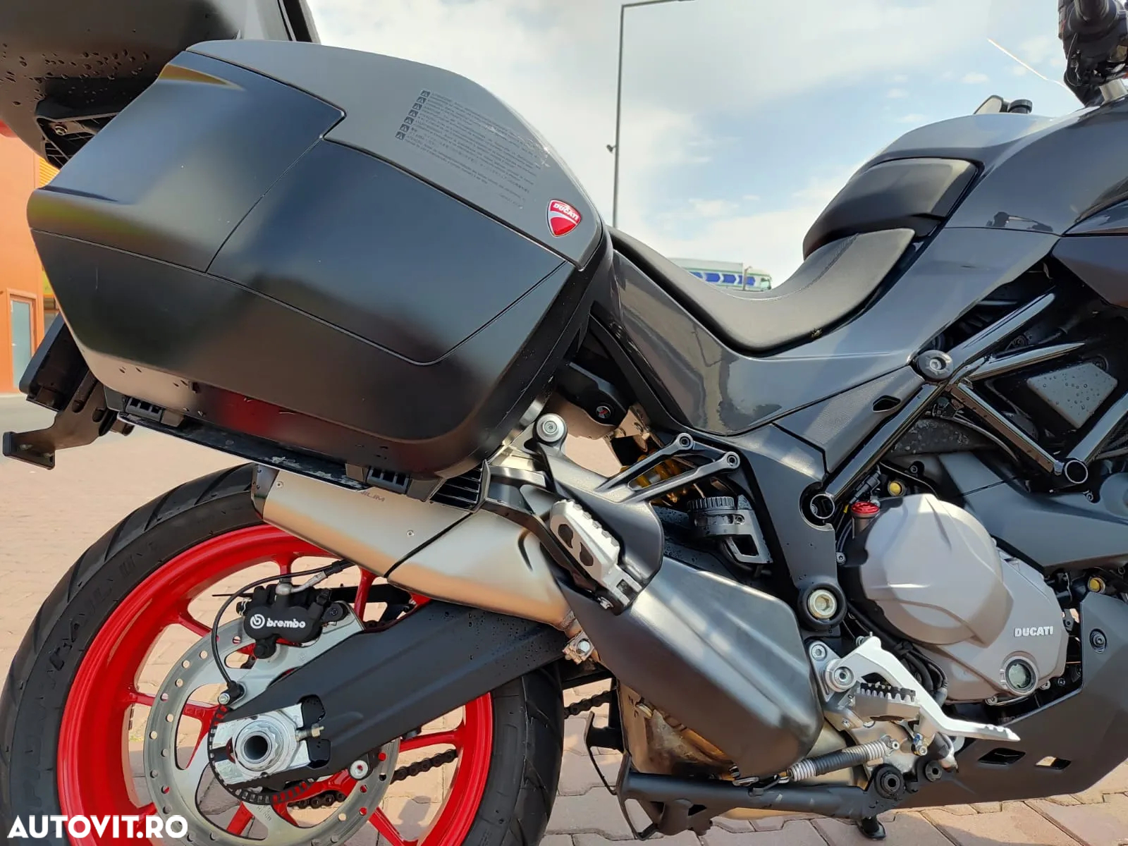 Ducati Multistrada - 10
