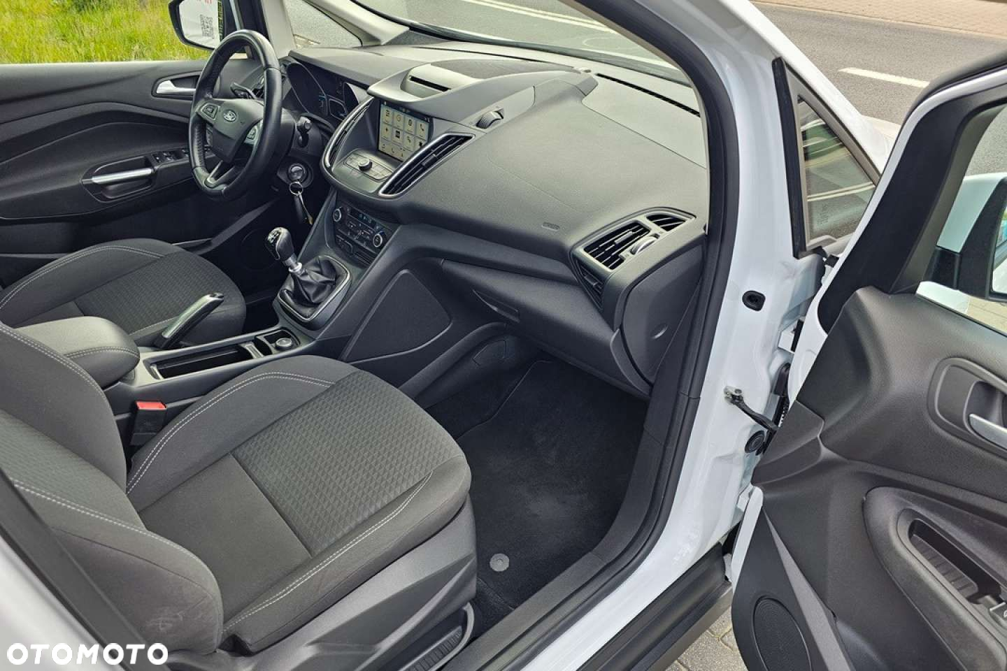 Ford C-MAX - 19