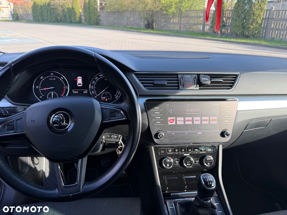 Skoda Superb 2.0 TDI Ambition - 2