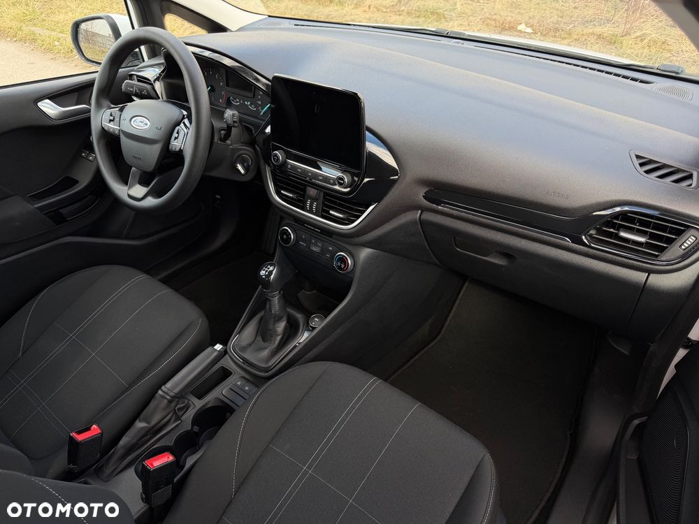 Ford Fiesta - 8