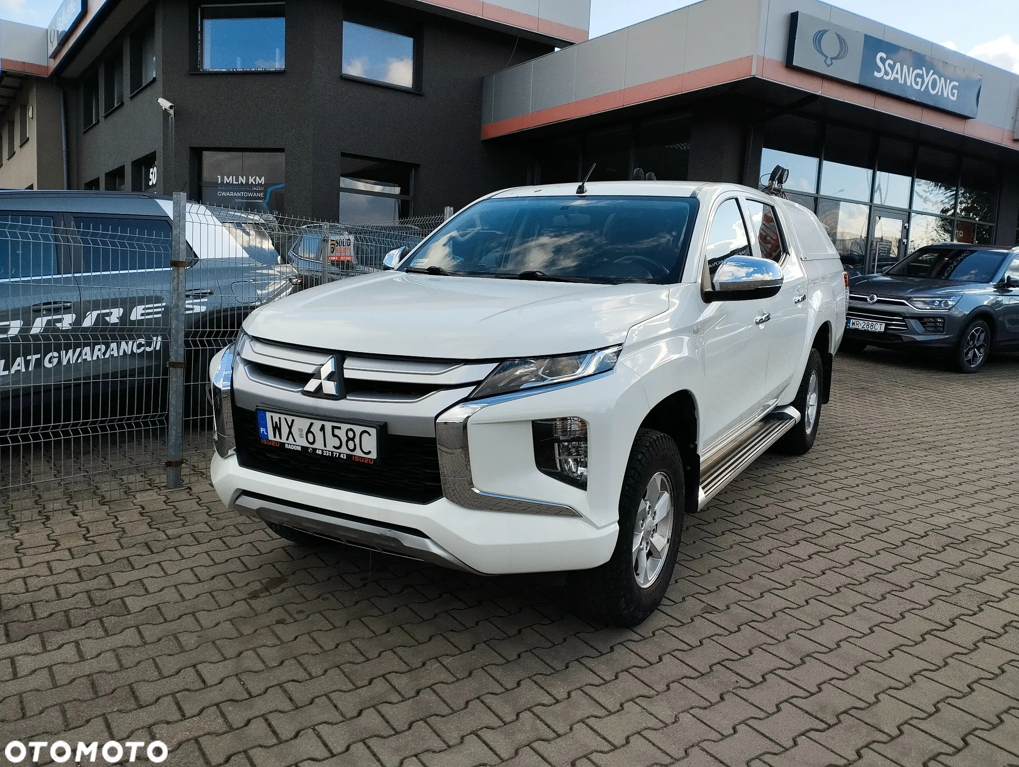 Mitsubishi L200 - 3