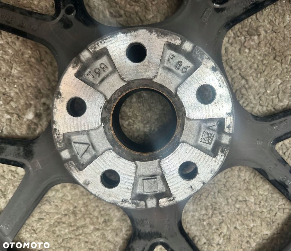 felga aluminiowa audi oe audi rs3 9.0" x 19" 5x112 et 25 - 10