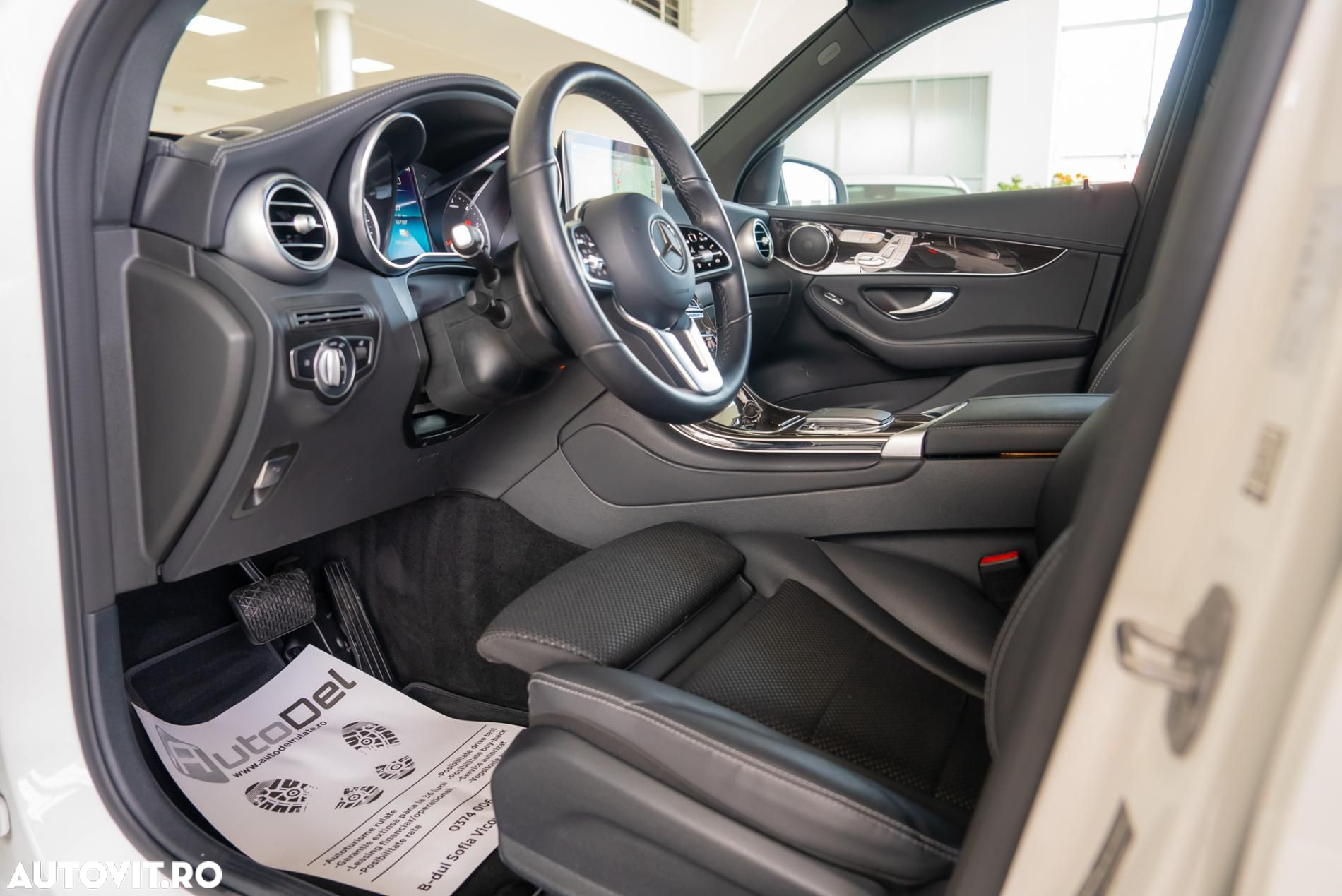 Mercedes-Benz GLC 300 de 4Matic 9G-TRONIC - 13