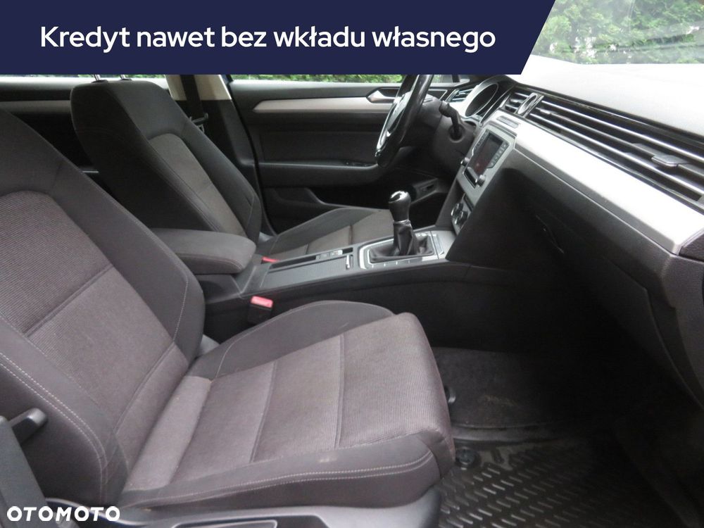 Volkswagen Passat Variant - 11