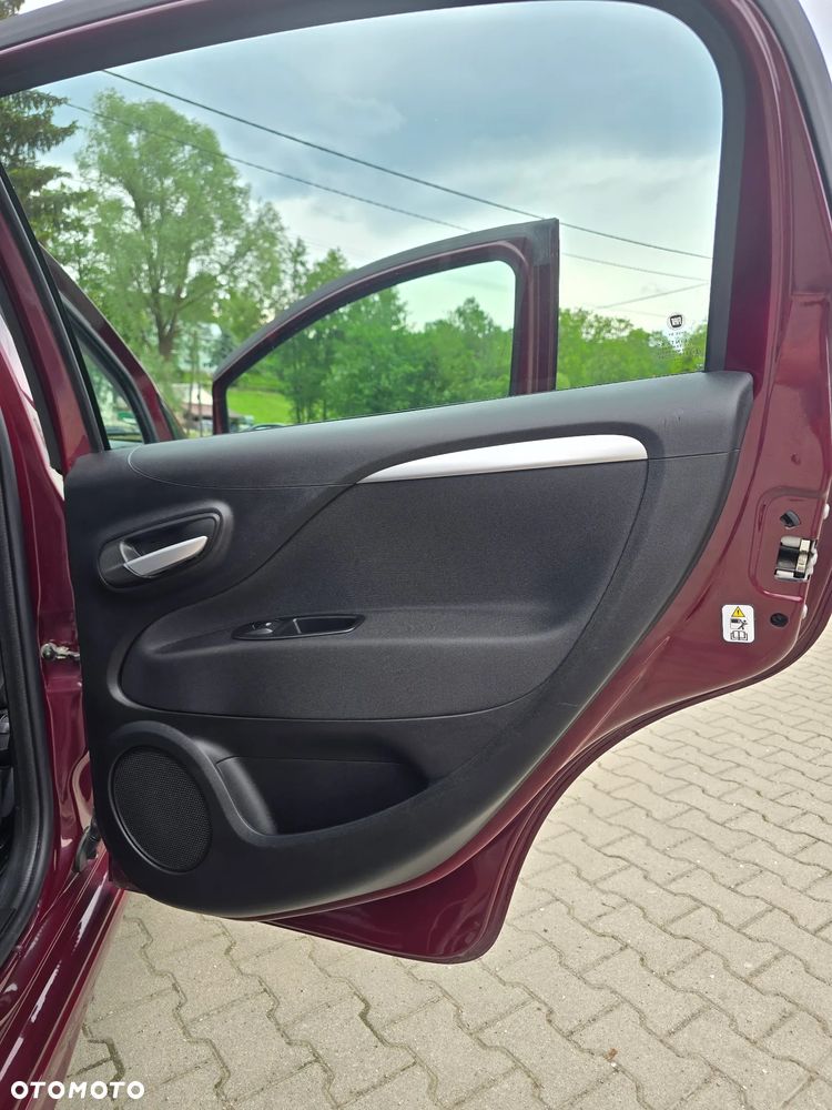Fiat Punto 2012 - 21