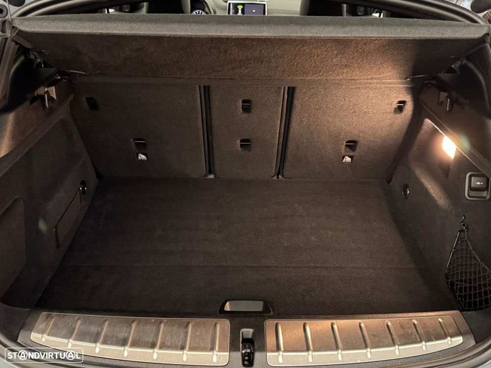 BMW X2 25 e xDrive Pack 50 anos M - 49