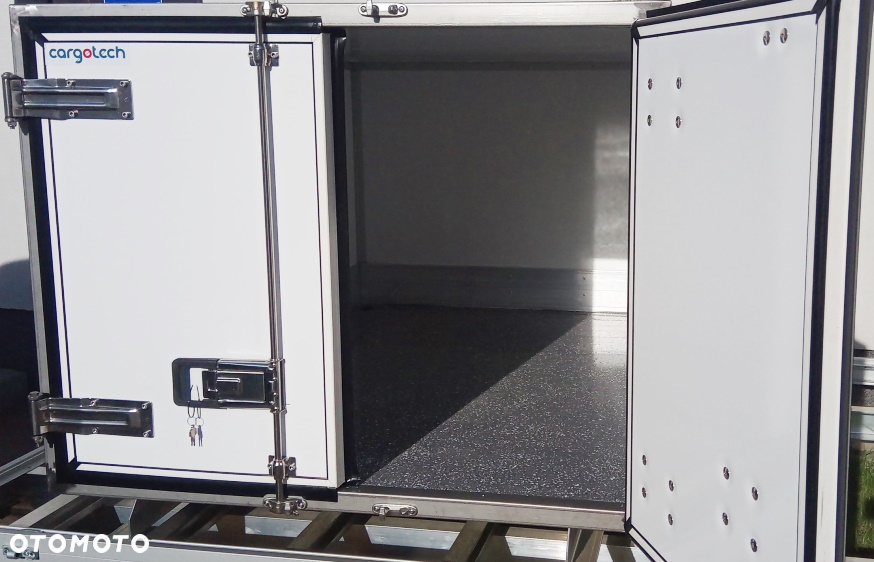 Kontener izotermiczny , box chłodniczy mobilny, lodówka - 13