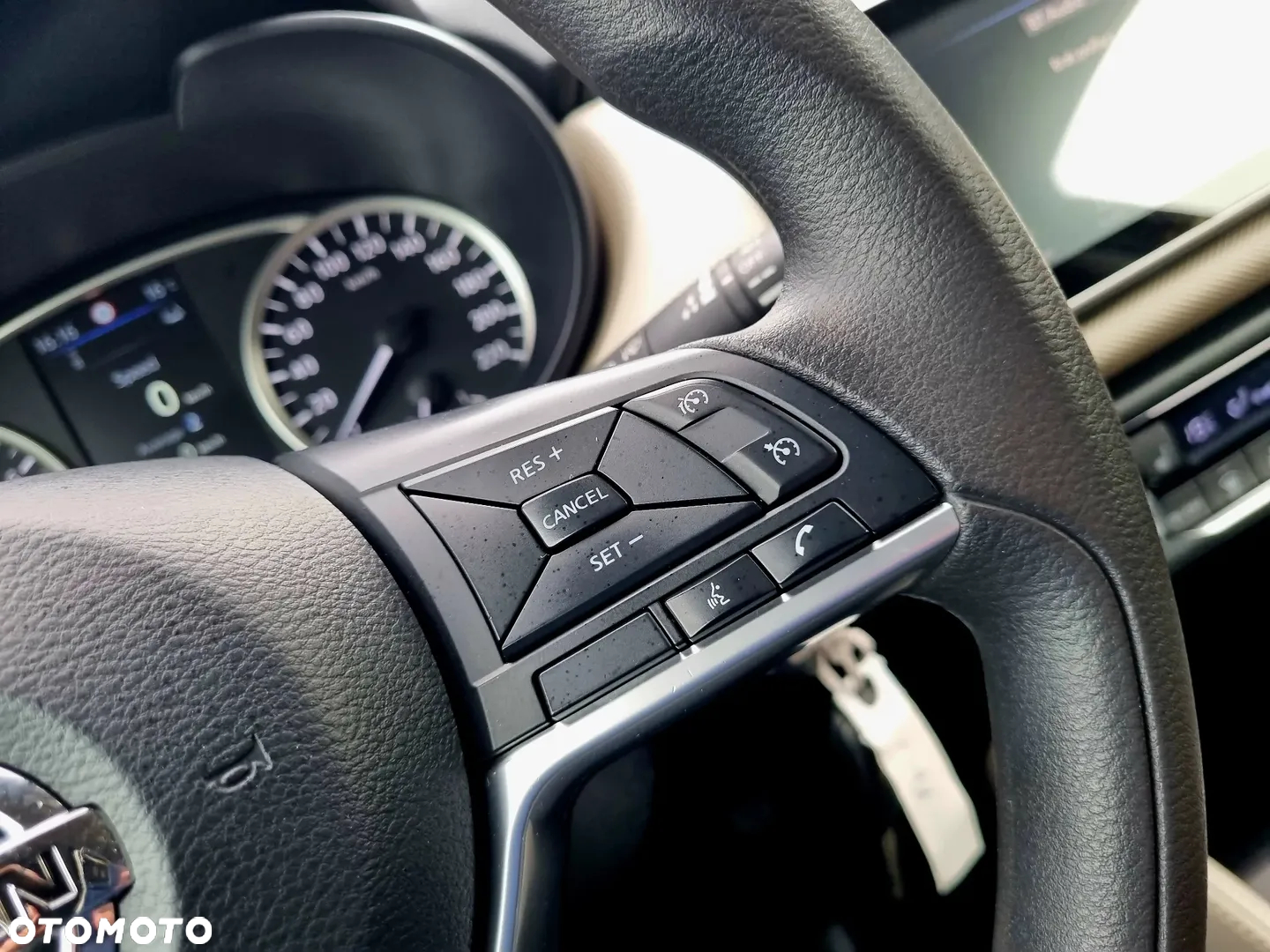 Nissan Micra 1.0 IG-T N-Connecta - 17