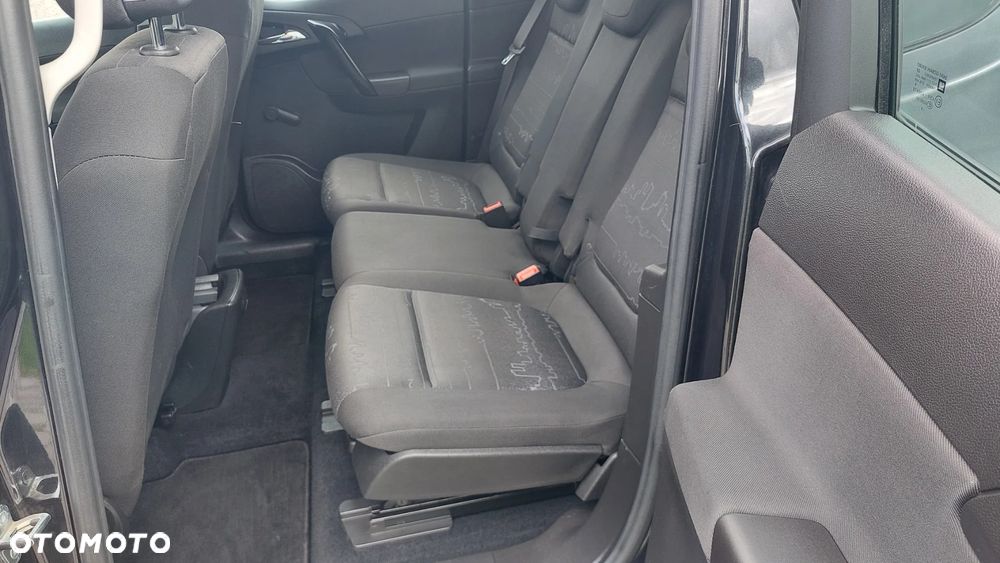 Opel Meriva - 24