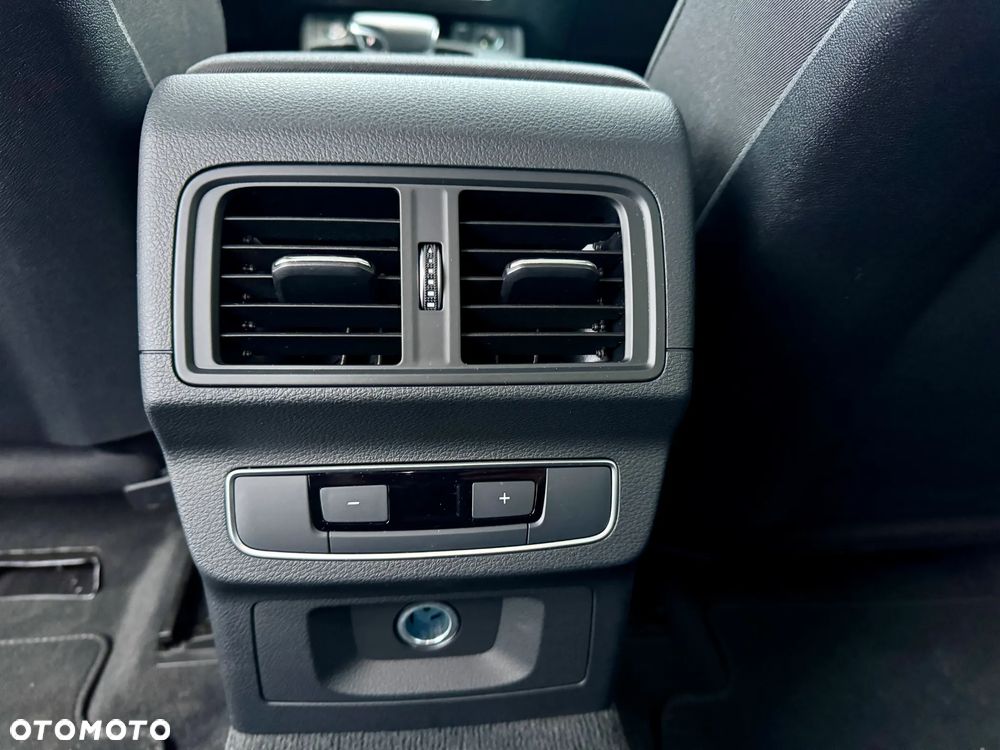 Audi Q5 40 TFSI mHEV Quattro S Line S tronic - 12