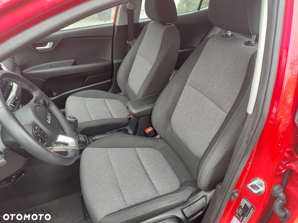 Kia Stonic 1.0 T-GDI L - 13