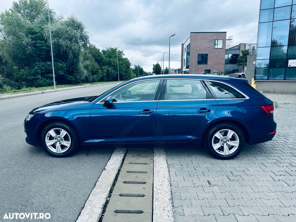 Audi A4 Avant 2.0 TDI S tronic Sport - 9