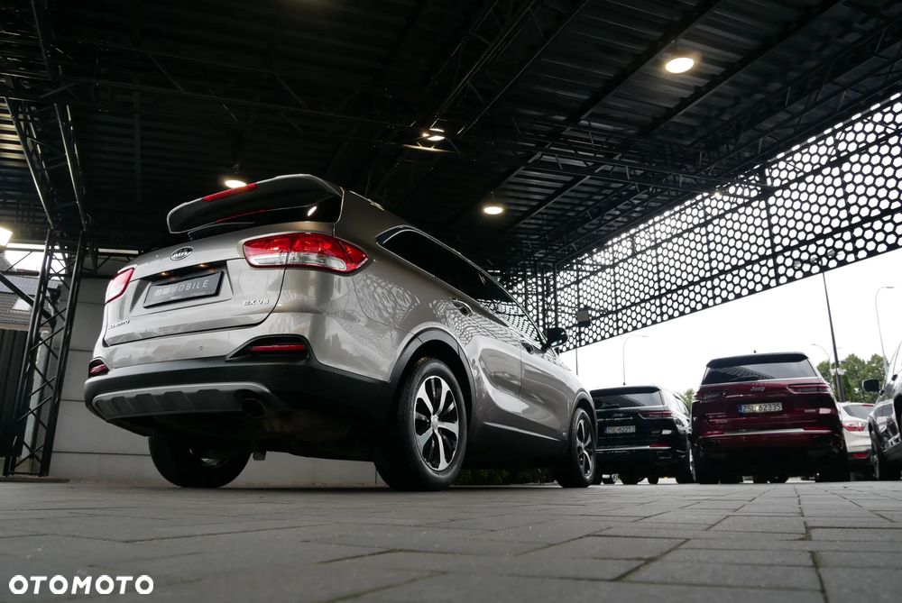 Kia Sorento - 40