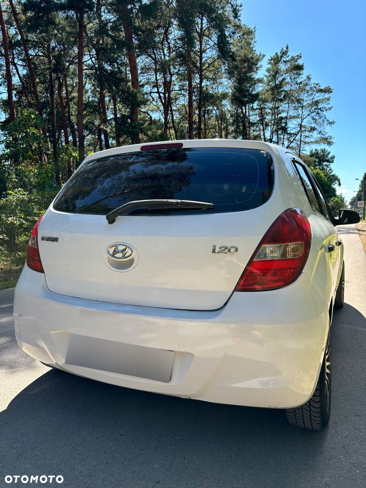 Hyundai i20 - 12