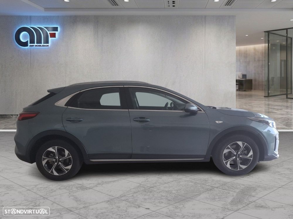 Kia XCeed 1.0 T-GDI Dynamic - 2