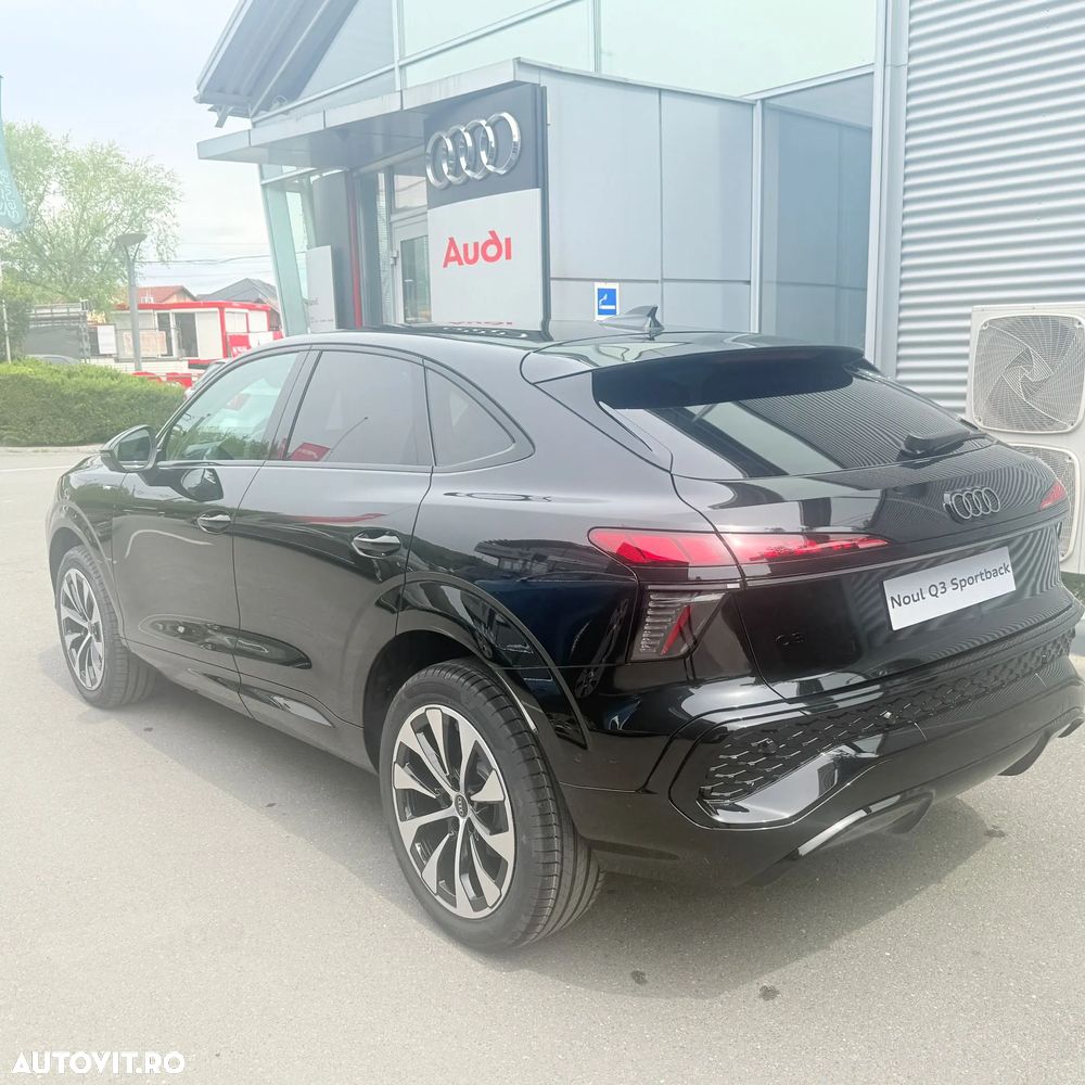 Audi Q3 1.5 35 TFSI S tronic MHEV S Line - 3