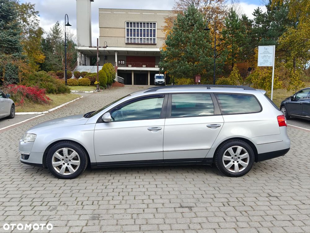 Volkswagen Passat 1.8 TSI Comfortline - 4