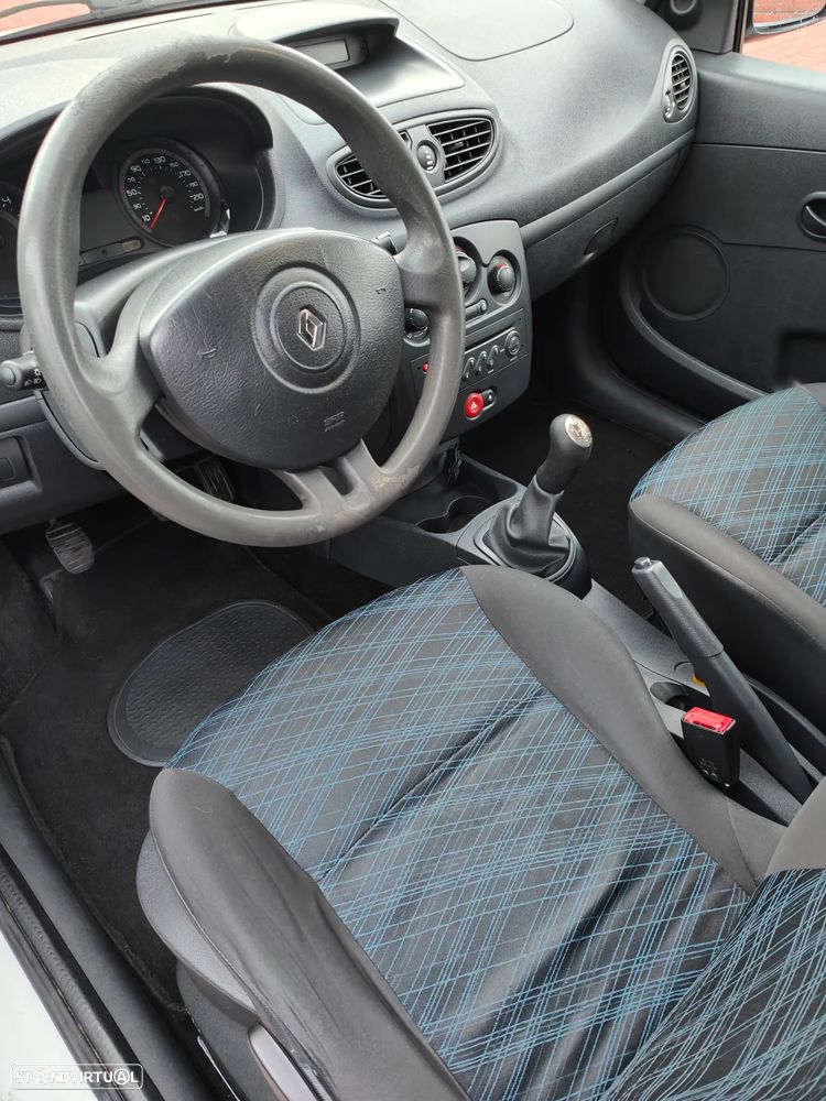Renault Clio 1.5 dCi Dynamique - 6