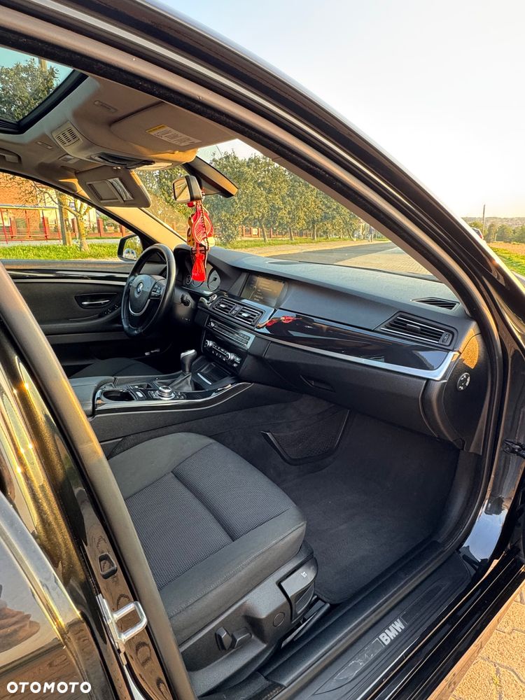 BMW Seria 5 - 10