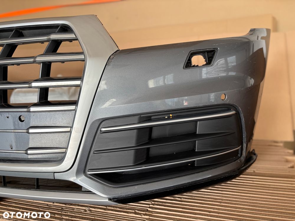 Audi Q5 80A zderzak przedni 17-20 zwykły - 2